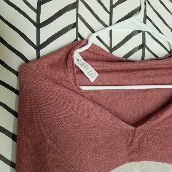 Lululemon Yin Poncho Heathered Cherry Tint Dune - Picture 4 of 8
